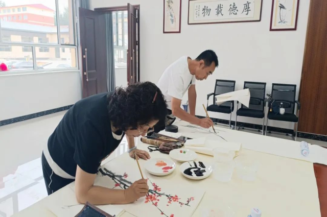和林格爾縣開展慶祝建黨102周年書畫交流會