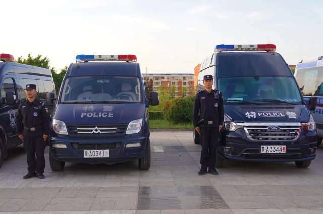 和林格爾縣公安反恐怖和特巡警大隊：  打造“空中警務”空地聯勤巡出平安